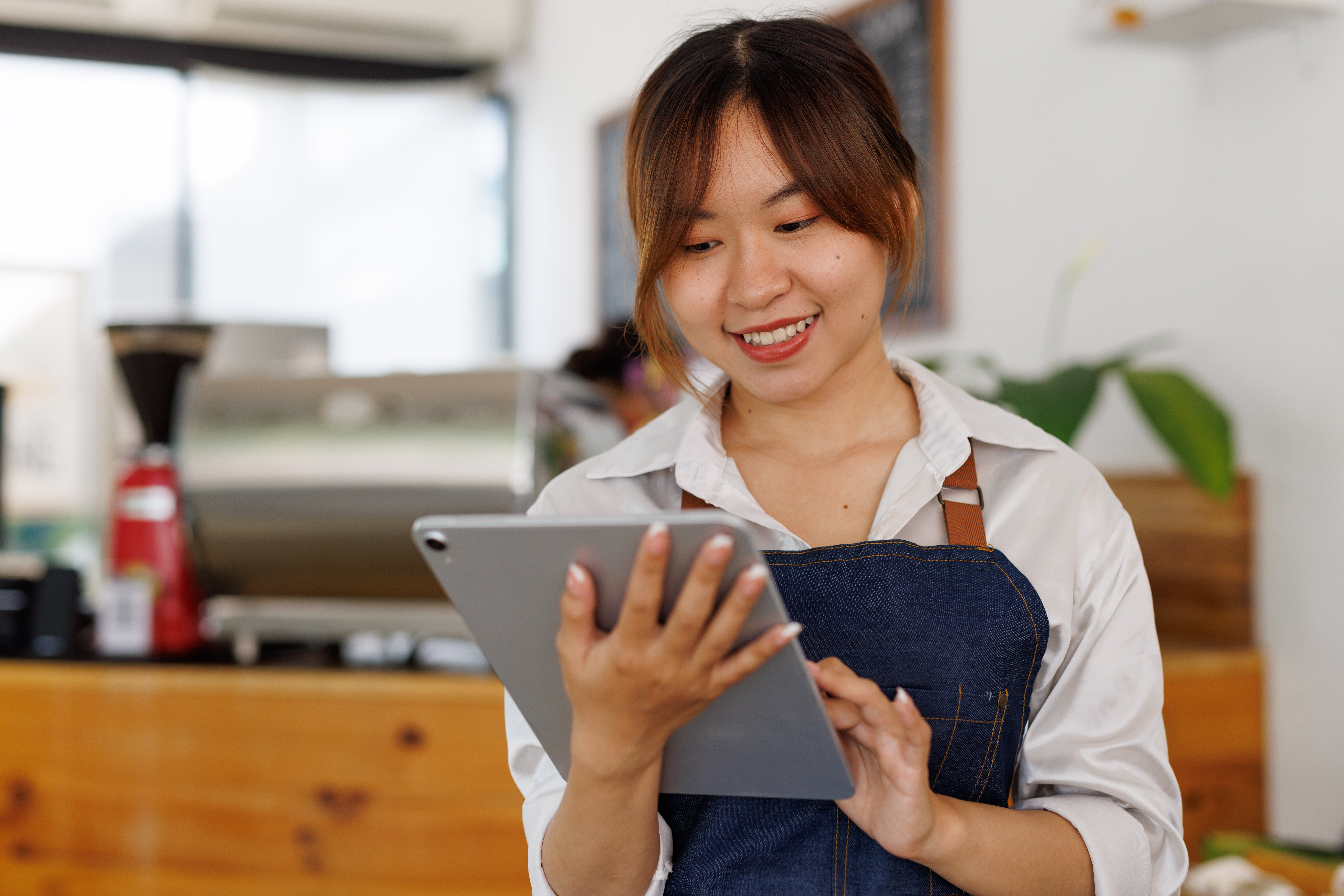 EN - blog - How to Sign PDFs Safely - A Security-First Guide for SMBs